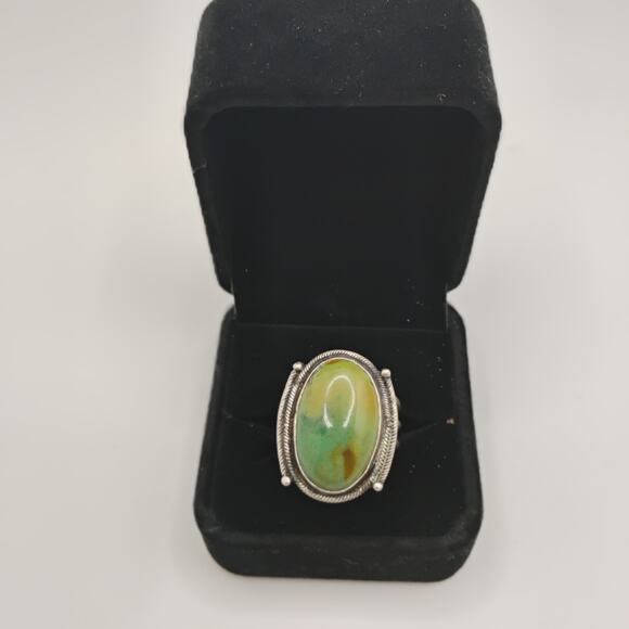 Native Old Pawn Green Jasper and Sterling Silver 3-Band ring Sz 9.25 - Picture 10 of 10